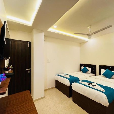 Welcome Vista Navi Mumbai Buitenkant foto