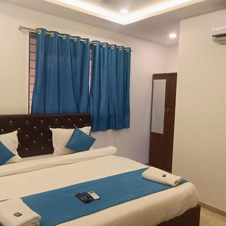 Welcome Vista Navi Mumbai Buitenkant foto